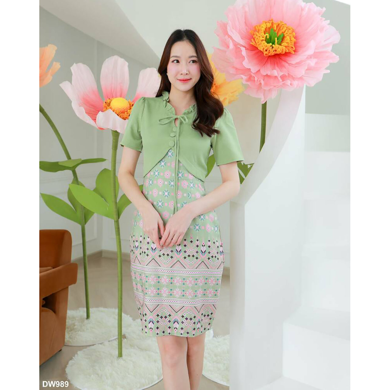 kudapy เดรสสั้น กั๊กเข้ารูปกระโปรงลายไทย ผ้าใส่สบายสวยดูดี