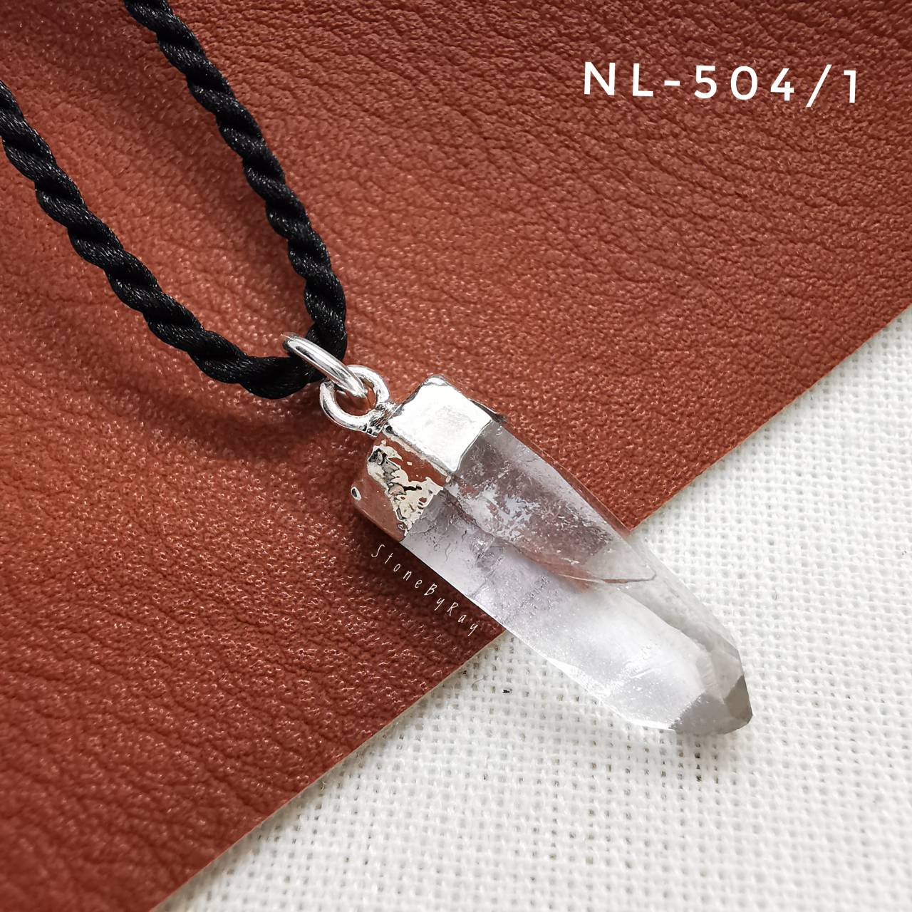 สร้อยคอเชือกจี้หินคริสตัลควอตซ์ผลึกธรรมชาติ Crystal Quartz