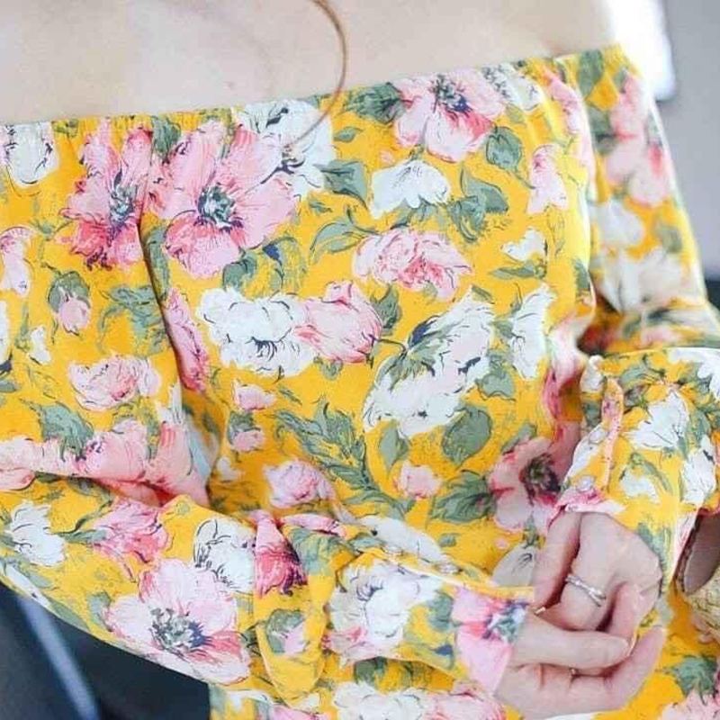 kudapy เดรสสั้นสีดำ,ฟ้า,เหลือง,ขาว ลายดอกใส่เปิดไหล่หรือคอเหลี่ยมก้ดูดีลายสวย