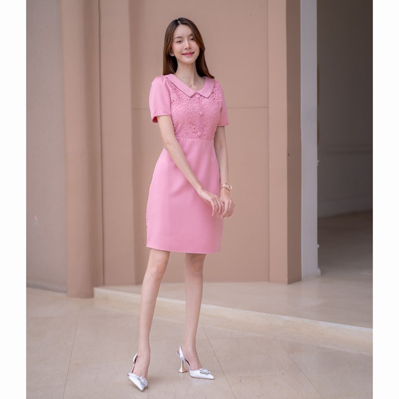 kudapy เดรสสั้นสีชมพู/สีฟ้า ผ้าทออกลูกไม้ ใส่ออกงานสวยดูดี น่ารัก