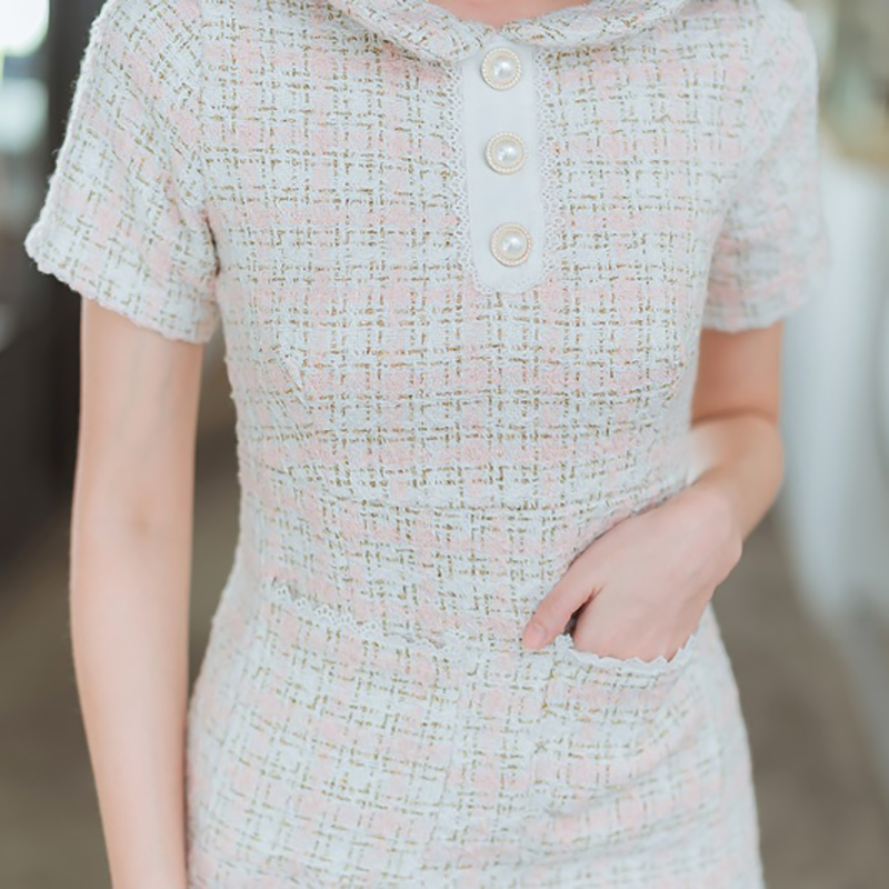 kudapy เดรสสั้นสีฟ้า/สีดำ/สีชมพู ไหมพรมลายตารางสวยดูดีน่ารัก
