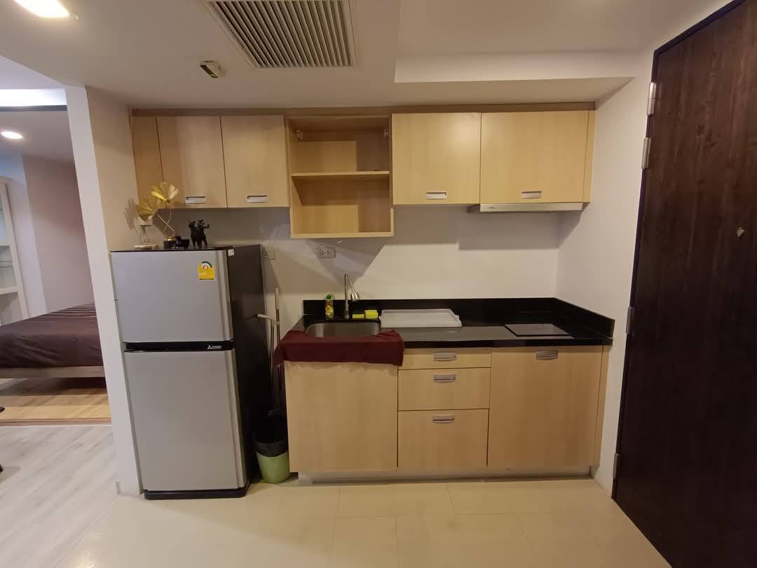 ปล่อยเช่า Haus 23 Ratchada - Ladprao (เฮ้าส์ 23 รัชดา - ลาดพร้าว) - โซนพื้นที่ MRT ลาดพร้าว 1ห้องนอน 1ห้องน้ำ - ขนาดห้อง 40 ตรม. ชั้น 24 - ให้เช่า 15,000 ต่อเดือน