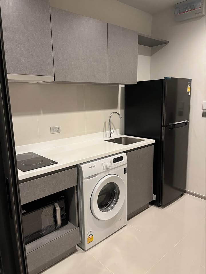 คอนโด Life Asoke Hype (ไลฟ์ อโศก ไฮป์) High Rise โซนพื้นที่ MRT เพชรบุรี มศว. ให้เช่าห้องแบบ 1ห้องนอน 1ห้องน้ำ ขนาดห้อง 32 ตรม. ชั้น 37