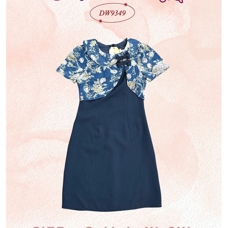 kudapy เดรสสั้นสีครีม/สีกรม/สีชมพู ทรงเข้ารูปคาดบนผ้าลายดอกแต่งโบว์ งานซิปหลัง ปกคอบัว สไตล์คิวท์ๆ