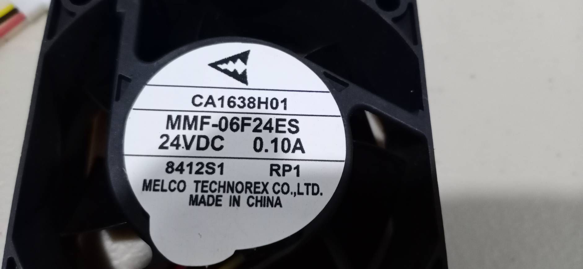 MELCO CA1638H01 MMF-06F24ES Female jack พัดลมสำหรับ Servo drive Mitsubishi