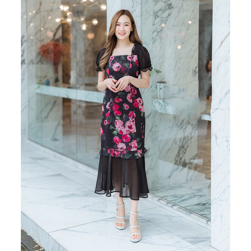 kudapy เดรสยาวสีชมพู/สีดำ แขนจั๊มลายกุหลาบชีฟอง ใส่ออกงานใส่เที่ยว เนื้อผ้าเบาสวยดูดีมากๆ