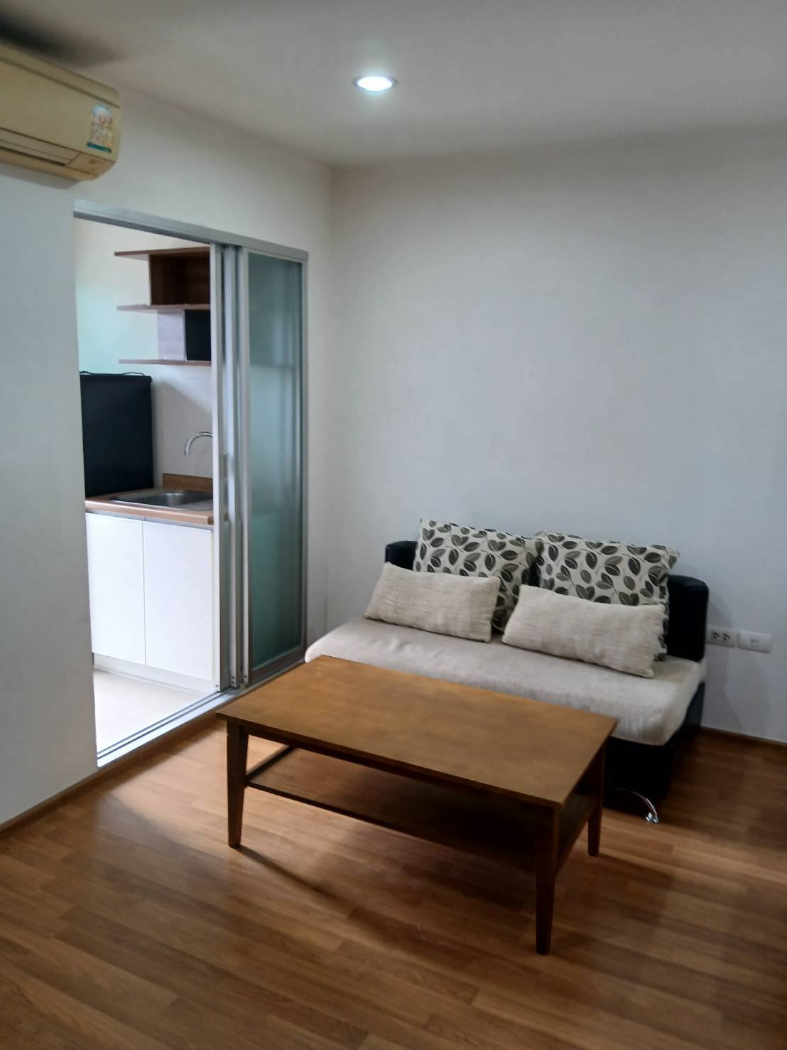 ปล่อยเช่าคอนโด U Delight @ Onnut Station (ยู ดีไลท์ แอท อ่อนนุช สเตชั่น) โซน BTS อ่อนนุช ห้องแบบ 1ห้องนอน / 1ห้องน้ำ / โซนครัวปิด ขนาดห้อง 30 ตรม. ชั้น 30