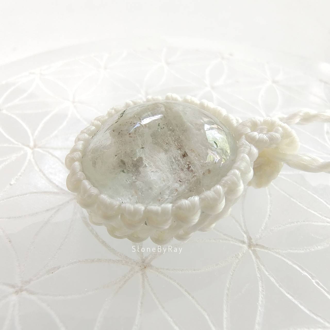 สร้อยคอเชือกถักจี้หินโป่งข่าม Lodolite Quartz