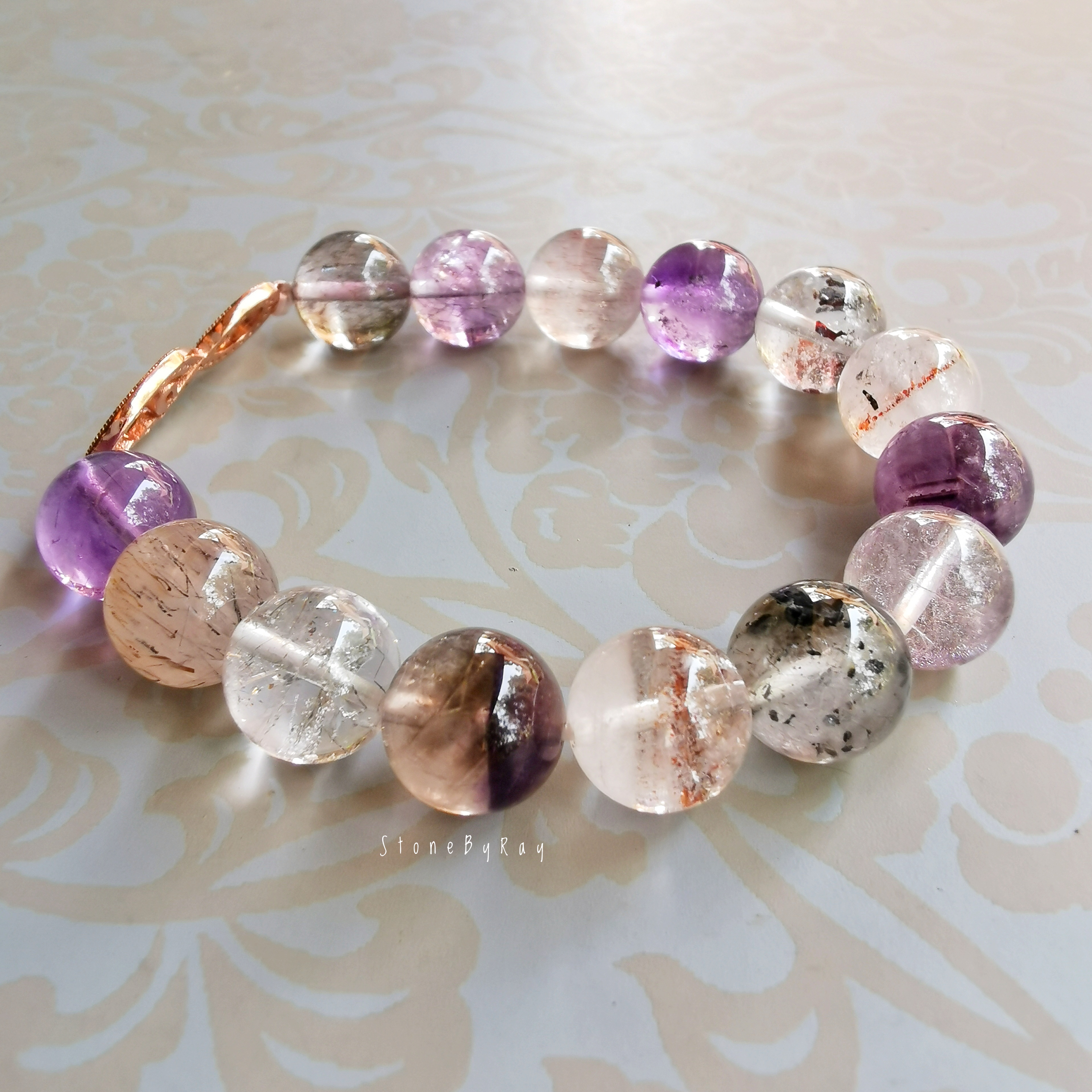 สร้อยข้อมือหินซุปเปอร์เซเว่น (Super seven)