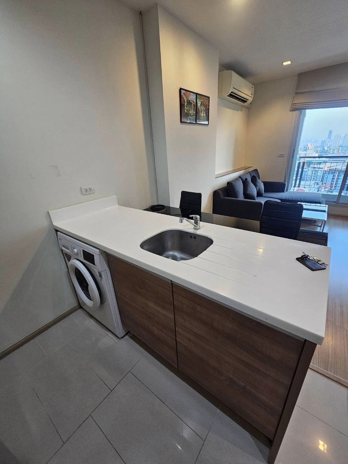 ปล่อยเช่าคอนโด ริทึ่ม รัชดา - ห้วยขวาง (Rhythm Ratchada - Huai Khwang) - 1ห้องนอน 1ห้องนั่งเล่น 1ห้องน้ำ - ใกล้ MRT ห้วยขวาง