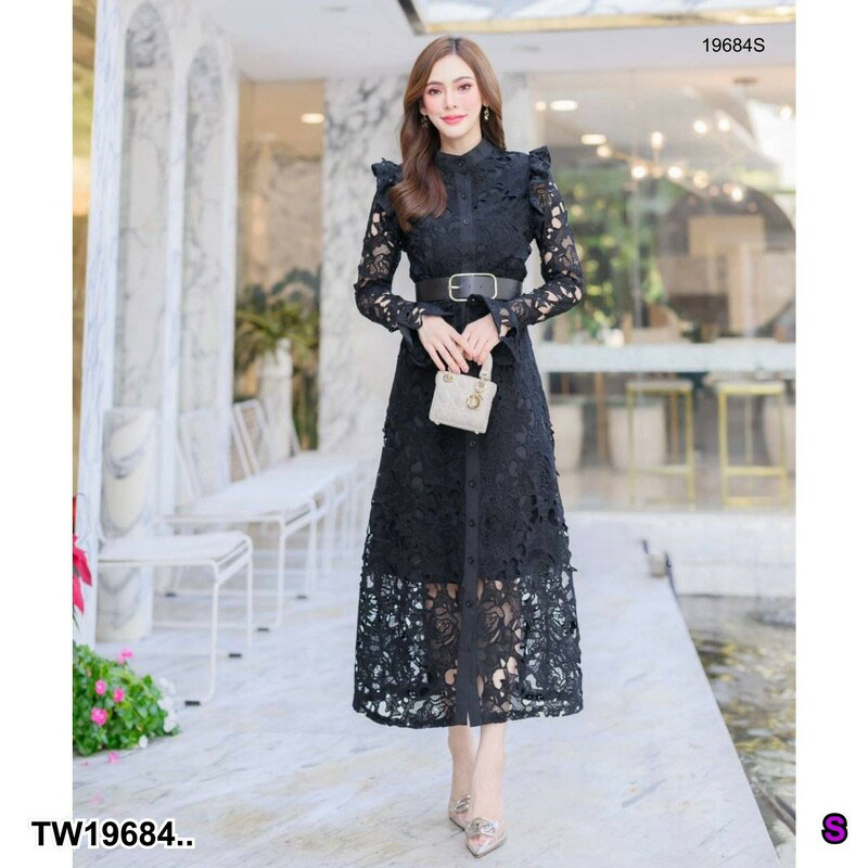 kudapy Maxi เดรสยาวสีขาว/สีดำ/สีแดง ผ้าลูกไม้ พร้อมเข็มขัด ใส่แล้วไม่ร้อน โทนสีใส่ง่าย ดีไซน์สวย