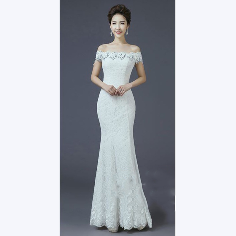 kudapyเดรสยาวสีขาว แบบปาดไหล่เซ็กซี่ เข้ารูป ทรงหางปลา ผ้าลูกไม้ แต่งเลื่อมสุดหรู (เชือกผูกหลัง)