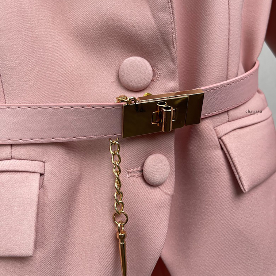 kudapy set Blazer+Skirt +เข็มขัด สีน้ำตาล, ดำ, ชมพู, กรม เสื้อสูทกระเป๋าจริง มีฟองน้ำเสริมไหล่บางๆ ทรงสวย มีซับในทั้งตัว แขนแต่งกระดุมเม็ดเล็ก เพื่อให้ดูดี มาพร้อมกับกระโปรงทูทู่