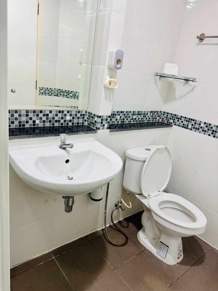 ให้เช่าคอนโด Notting Hill Bearing (น็อตติ้ง ฮิลล์ แบริ่ง) ห้องสภาพใหม่ กว้าง สะอาด แบ่งเป็นสัดส่วน ไม่อึดอัด 🧳หิ้วกระเป๋าใบเดียว พร้อมเข้าอยู่ได้เลย 🚪ห้อง : One Bed ขนาด 34 ตร.ม.