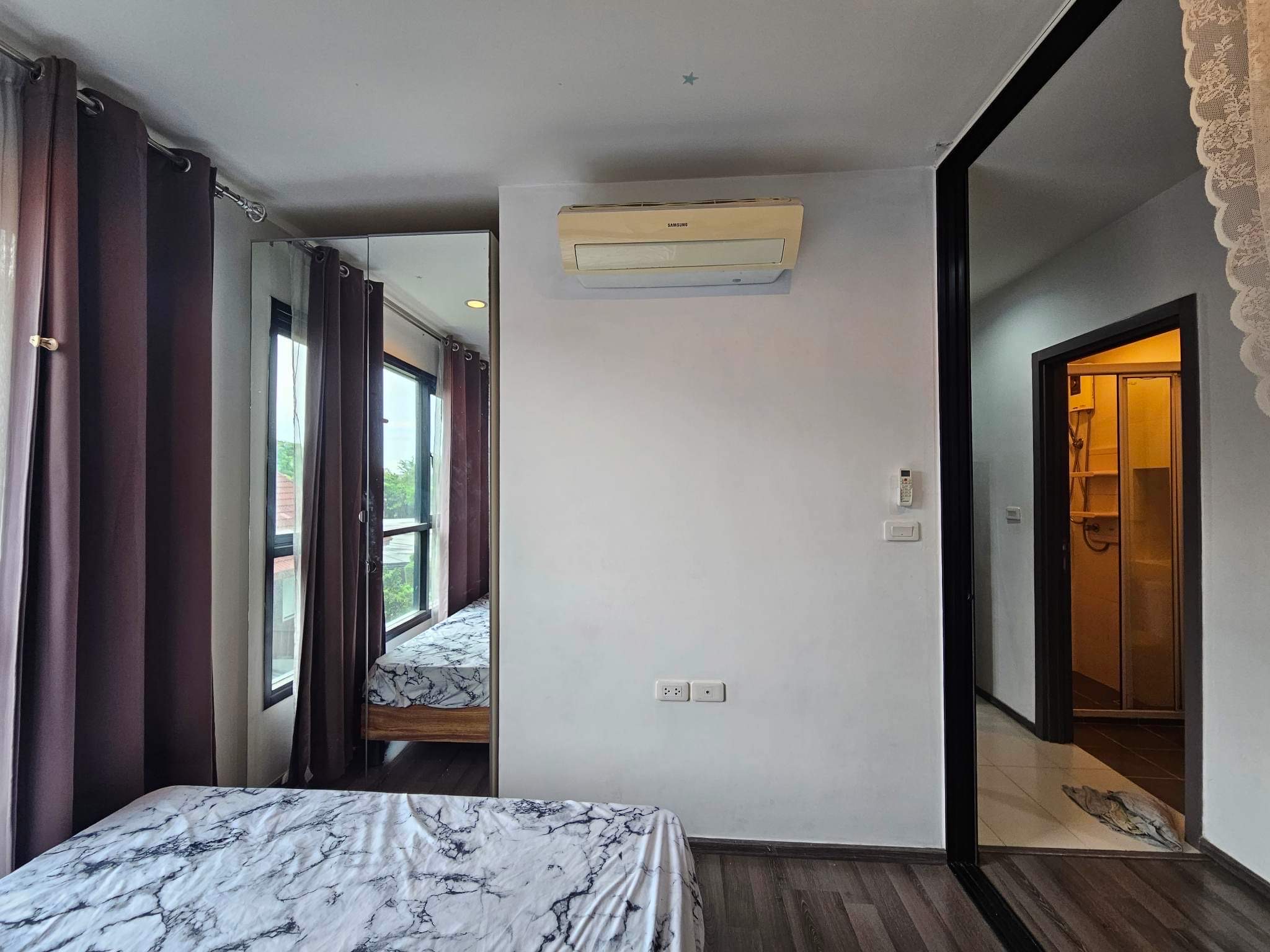 สนใจชมห้องติดต่อได้เลย Line ID: Smile-easy ปล่อยเช่าคอนโด The Base Park West Sukhumvit 77 (เดอะ เบส พาร์ค เวสต์ สุขุมวิท 77) - 1ห้องนอน 1ห้องน้ำ 1ห้องนั่งเล่น - ใกล้ BTS อ่อนนุช - ขนาดห้อง 26 ตรม. ชั้น 3