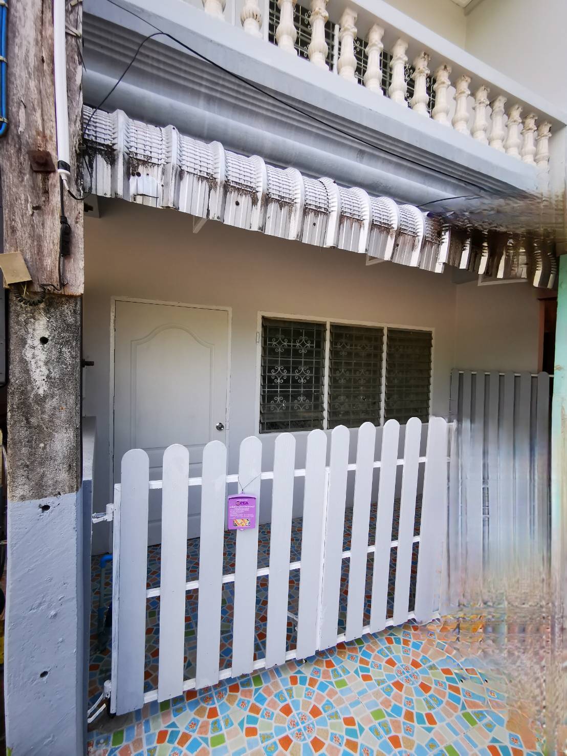 ขายบ้านพลอยสยาม 2ชั้น ดาวน์ 0 กู้ 100 กู้ไม่ผ่าน ผ่อนตรงบริษัทได้ ใกล้แยกศักดิ์ชัย เซ็นทรัล โรบินสัน ตลาดพลอย จันทบุรี ตกแต่งใหม่ ฟรีเฟอร์นิเจอร์ Townhouse Near Robinson Gems Market Chanthaburi renovated free furniture