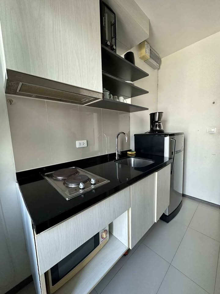 ให้เช่าคอนโด The Base Park East Sukhumvit 77 (เดอะ เบส พาร์ค อีสท์ สุขุมวิท 77) 1ห้องนอน / 1ห้องน้ำ ขนาด 26.5 ตรม. ชั้น 15 ค่าเช่า 15,000 ต่อเดือน รถไฟฟ้า BTS อ่อนนุช