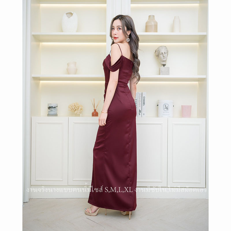 kudapy เดรสยาวเปิดไหล่ใส่ออกงาน สีชมพู/สีกรม/สีน้ำตาลอิฐ/สีแดงเลือดหมู ซับในทั้งชุด ผ้าเครปซาตินเนื้อดี