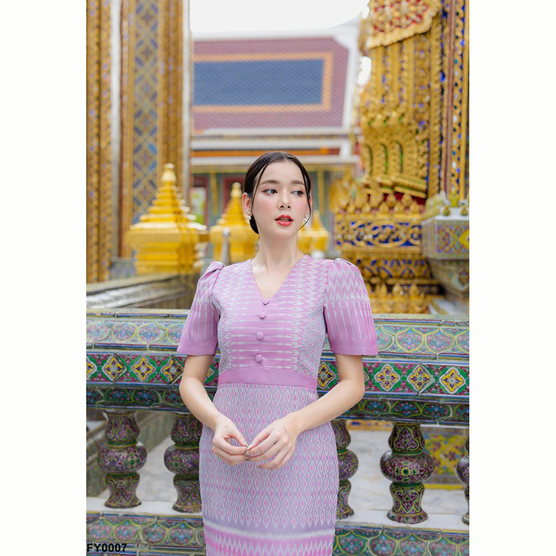 kudapy เดรสสั้นสีกรม/สีชมพู/สีเหลือง ผ้าทอไทยประยุกต์ งดงามแบบฉบับหญิงไทยสมัยใหม่ ดูน่ามอง คอวี ทรงสวย เรียบร้อย สีละมุน