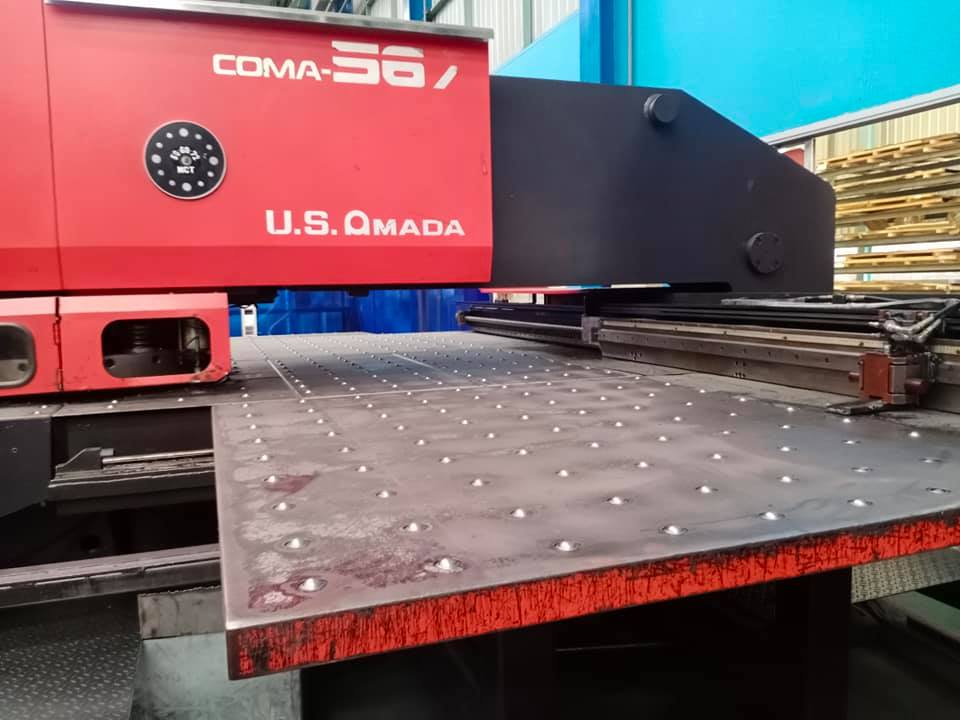 งาน AMADA PUNCHING อาการ SERVO MOTOR เสียและ SERCO DRIVE เสีย