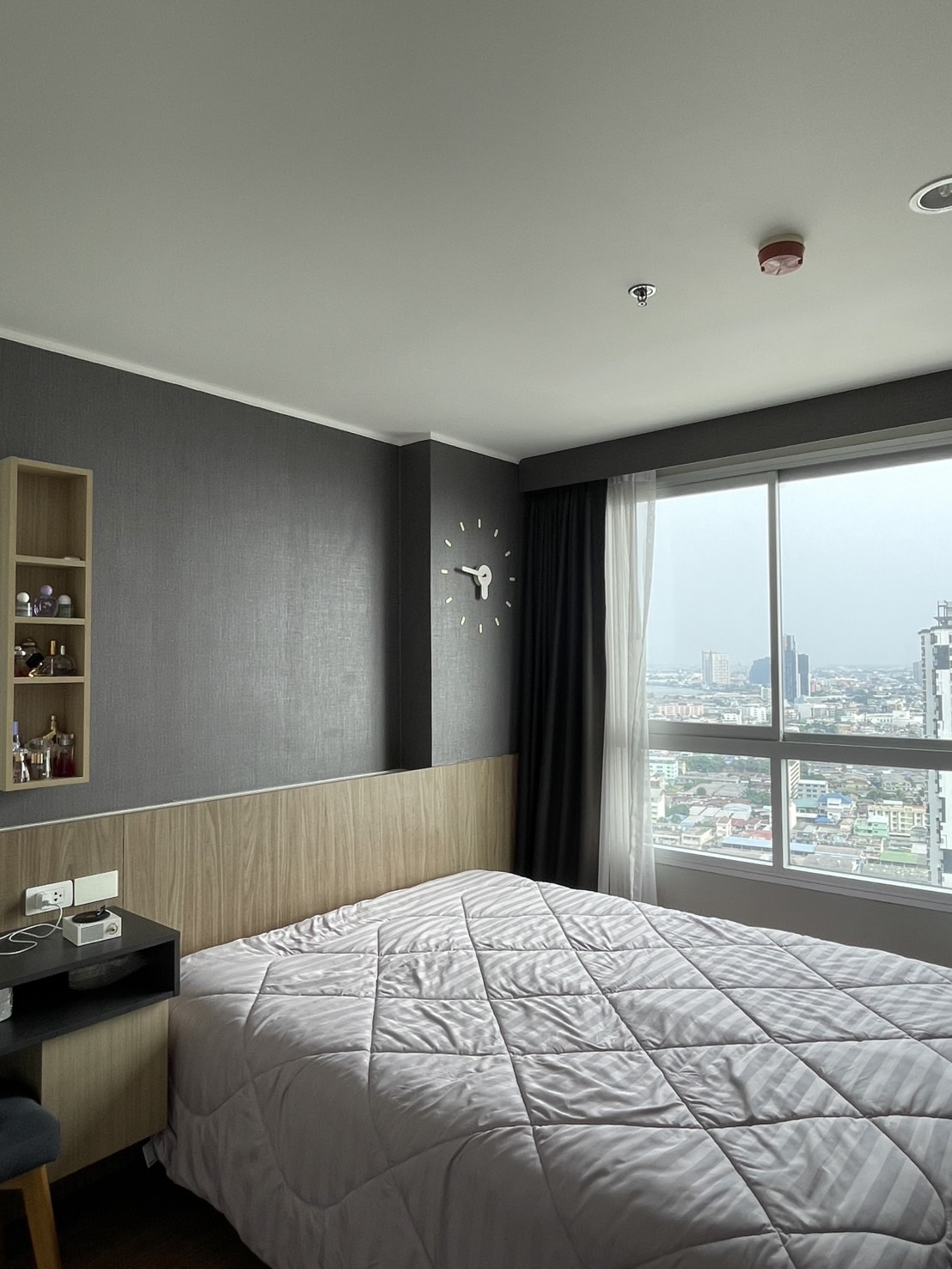 ให้เช่าคอนโด U Delight @Talat phlu Station (ยู ดีไลท์ แอท ตลาดพลู สเตชั่น) โซนพื้นที่ BTS ตลาดพูล ห้องแบบ 1ห้องนอน / 1ห้องน้ำ / โซนครัวปิด ขนาดห้อง 30 ตรม. ชั้น 30 ตึก A