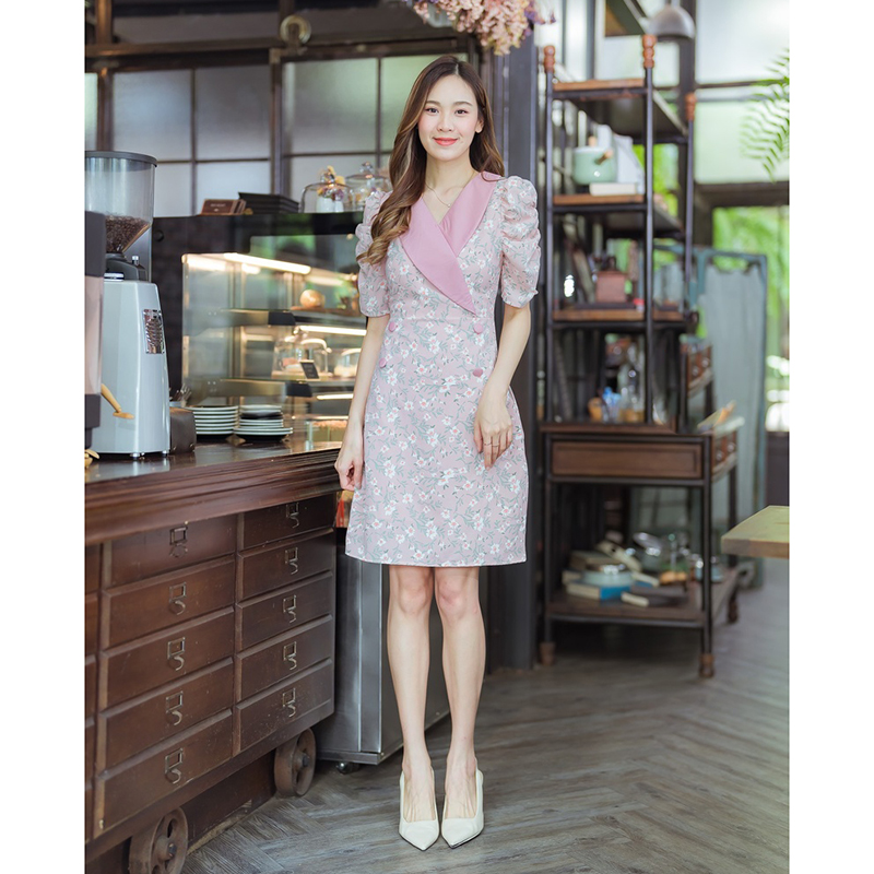 kudapy เดรสสั้นสีชมพู/สีดำ/สีเเหลือง เดรสทำงานทรงสูทลายดอก