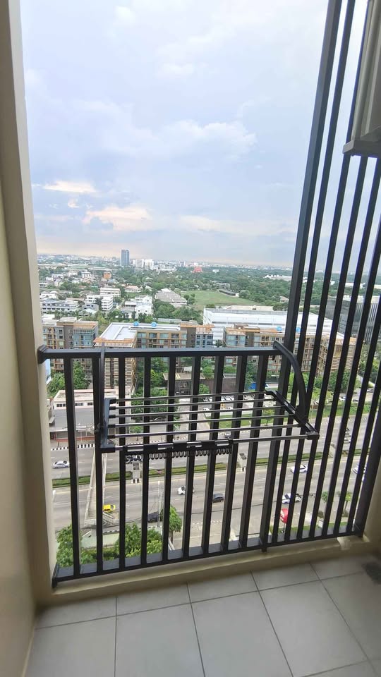 ปล่อยเช่า Chewathai Kaset - Nawamin (ชีวาทัย เกษตร - นวมินทร์) - โซนพื้นที่ BTS เกษตร เสนานิคม 1ห้องนอน 1ห้องน้ำ - ขนาดห้อง 28.6 ตรม. ชั้น 18 - ให้เช่า 12,000 ต่อเดือน