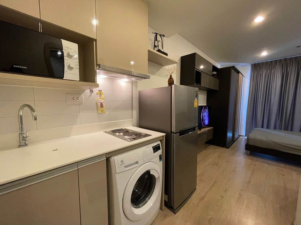 ให้เช่าคอนโด IDEO Q Chula - Samyan (ไอดีโอ คิว จุฬา - สามย่าน) - ตกแต่งเฟอร์ครบห้องพร้อมเข้าอยู่ - การเดินทาง: ใกล้ MRT สามย่าน