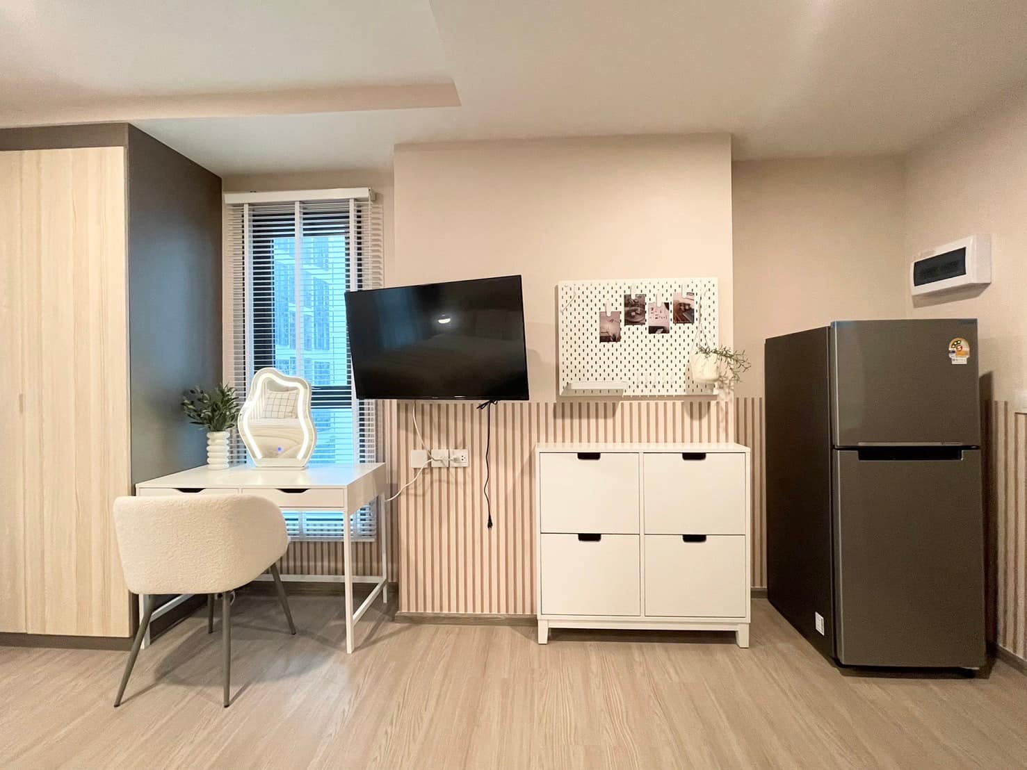 ปล่อยเช่าคอนโด Aspire Ratchayothin (แอสปาย รัชโยธิน) - ห้องใหม่ Studio 1ห้องน้ำ - ใกล้ BTS รัชโยธิน / เมเจอร์ - ขนาดห้อง 26 ตรม. ชั้น 4