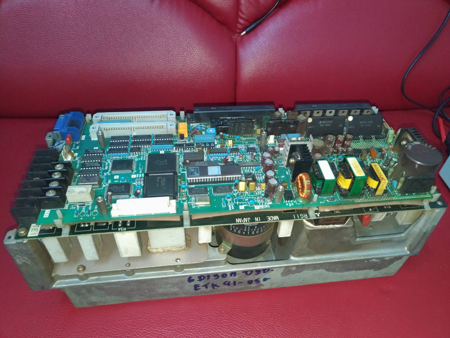 MITSUBISHI MR-S1-33-E01 SERVO DRIVE