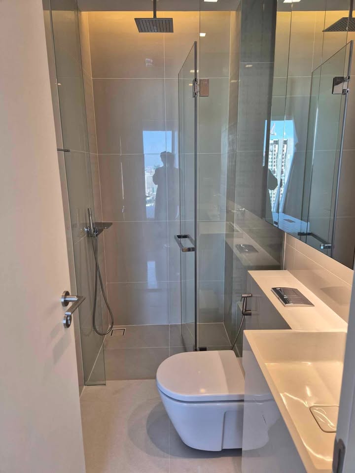 ปล่อยเช่า The President Sathorn - Ratchaphruek (เดอะ เพรสซิเดนท์ สาทร-ราชพฤกษ์) - โซนพื้นที่ BTS บางหว้า 1ห้องนอน 1ห้องน้ำ 1ห้องนั่งเล่น - ขนาดห้อง 30 ตรม. ชั้น 12 เฟส 1 - ให้เช่า 11,000 ต่อเดือน