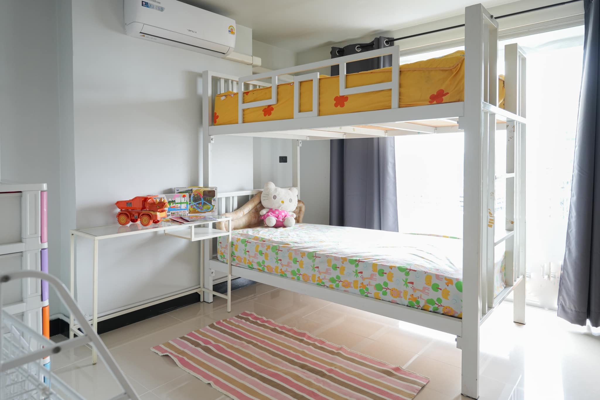 ปล่อยเช่าคอนโด Ratchada Orchid (รัชดา ออร์คิด) - 2ห้องนอน 1ห้องน้ำ 1ห้องนั่งเล่น - ใกล้ MRT สุทธิสาร - ขนาดห้อง 70 ตรม. ชั้น 10 ตึก A