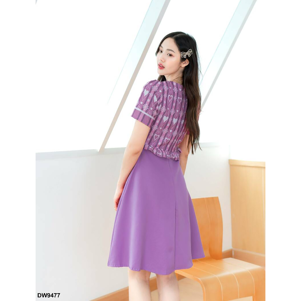 kudapy เดรสสั้นสีกรม/สีม่วง/สีเหลือง กระโปรงสีพื้นแต่งเสื้อลายไทย