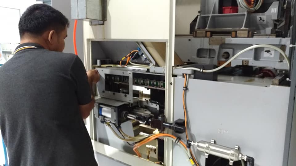 งาน CNC CHIRON