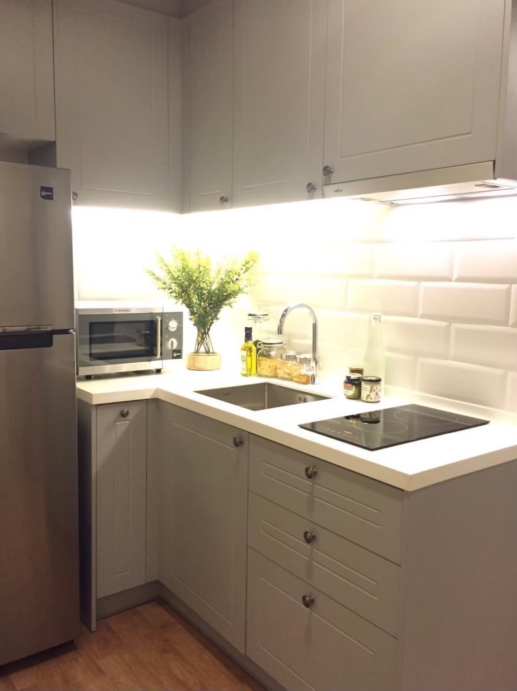 ให้เช่าคอนโด The Editor Saphan Khwai (ดิ เอดิเตอร์ สะพานควาย) - ห้องย่านสะพานควายเฟอร์ครบมีเครื่องซักผ้า - การเดินทาง: 10 เมตรถึง BTS สะพานควาย - ใกล้ โรงพยาบาลเปาโล Big c