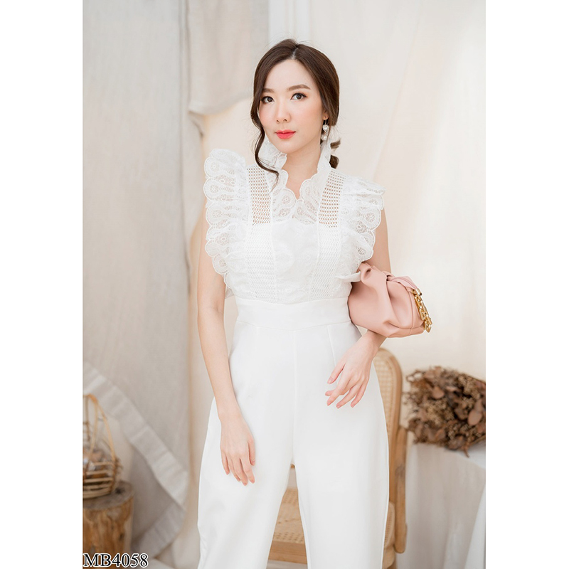 kudapy จั้มสูทสีดำ/สีชมพู/สีขาว เสื้อลูกไม้คอวีแขนกุดแต่งระบายขายาว