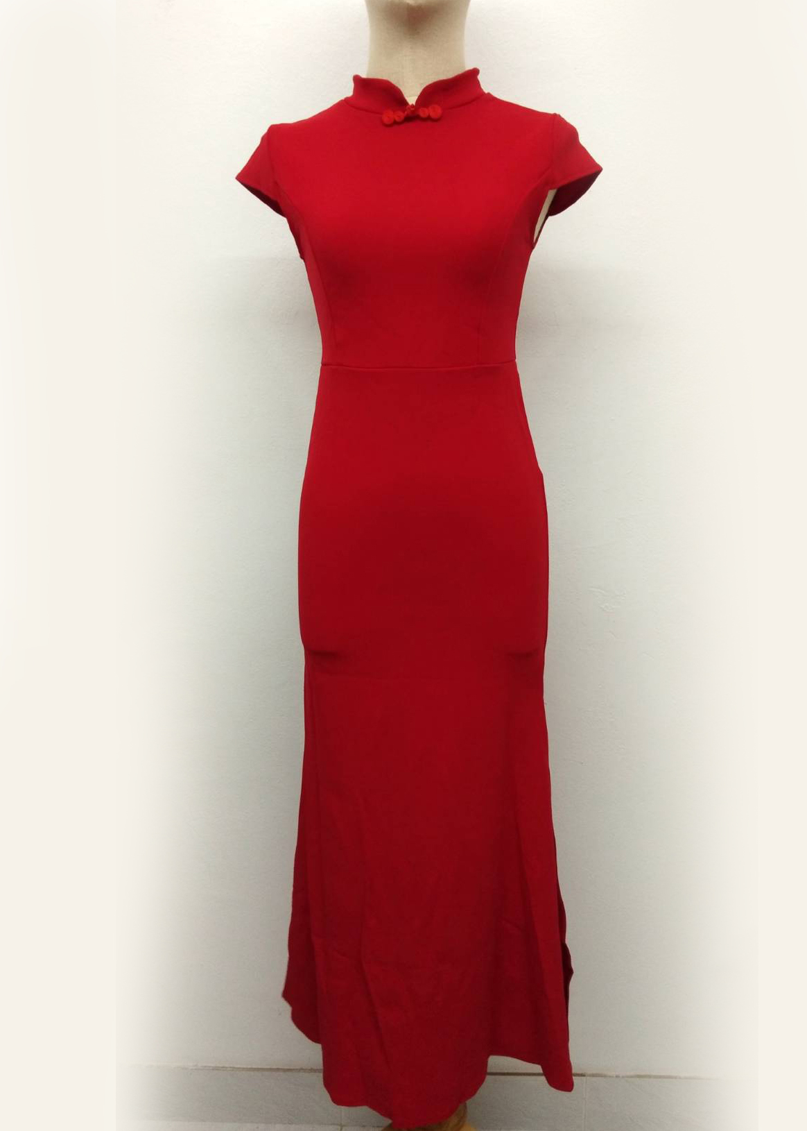 เดรสยาวออกงานคอจีน ทรงเข้ารูปแซ่บบบ ใส่ออกงานตีมจีน