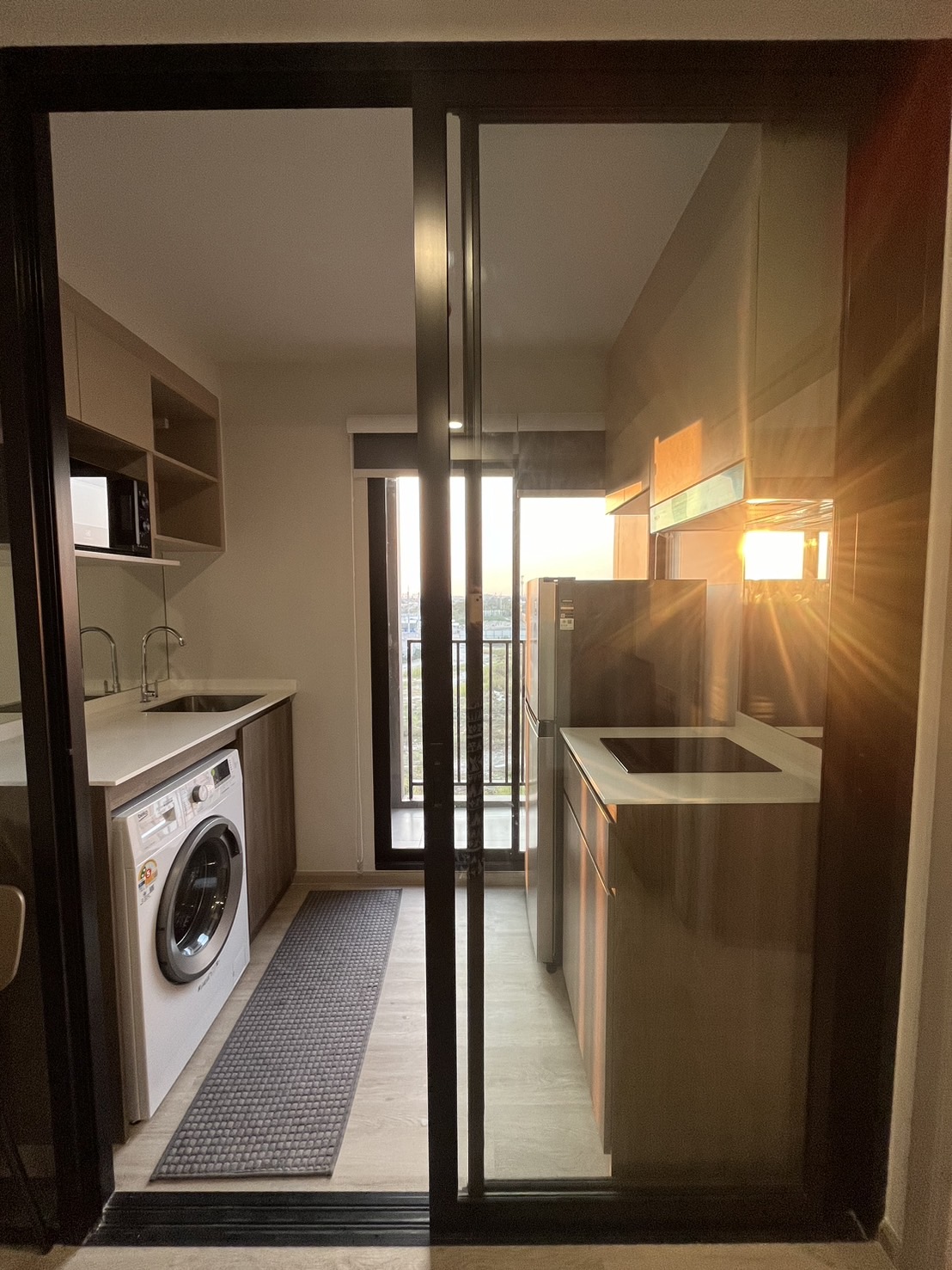 ปล่อยเช่าคอนโด Nue Core Khu Khot Station (นิว คอร์ คูคต สเตชัน) - ห้องใหม่มือแรก 1ห้องนอน 1ห้องน้ำ 1ห้องนั่งเล่น 1ห้องครัว - ใกล้ BTS คูดต - ขนาดห้อง 26.45 ตรม. ชั้น 7 ตึก D