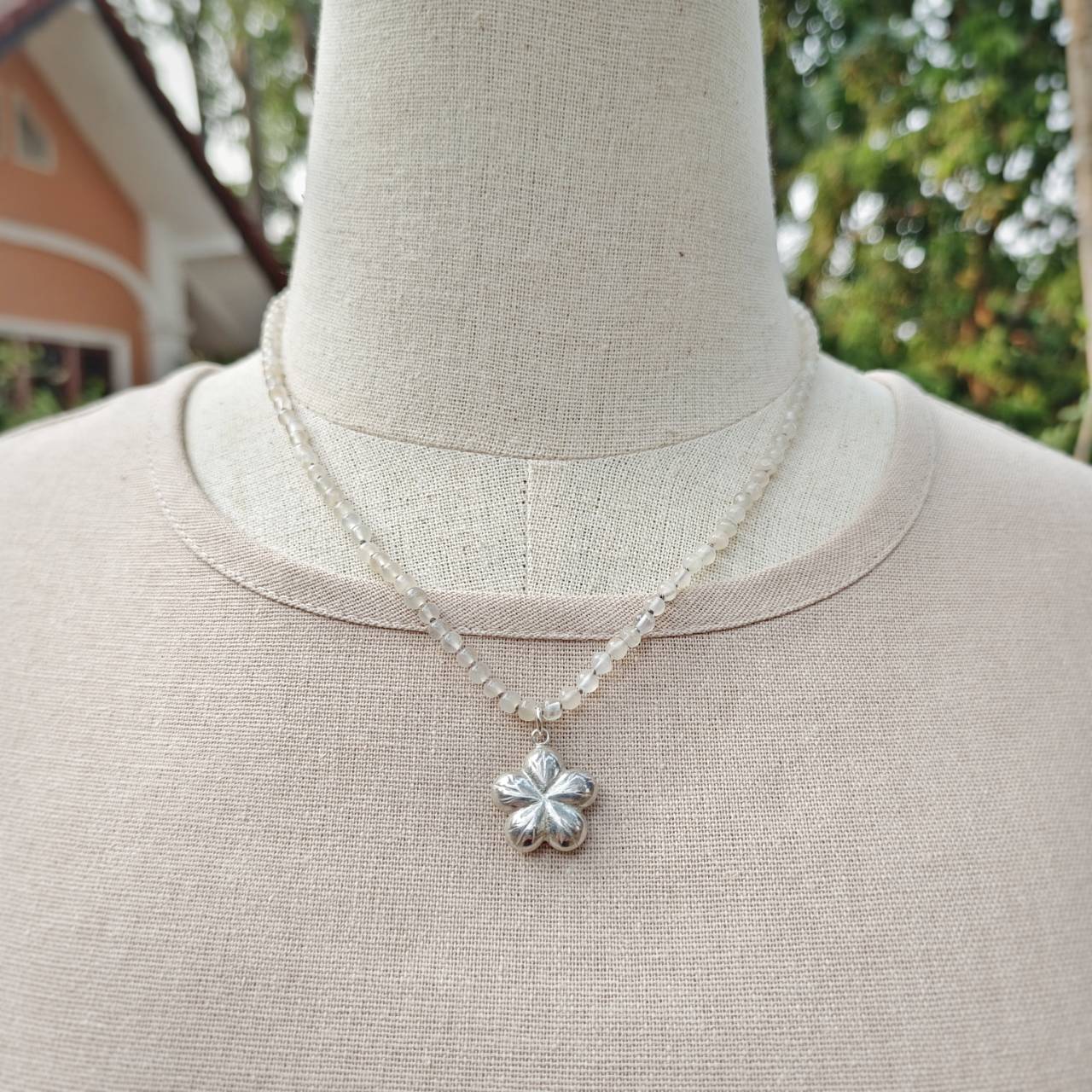 สร้อยคอเชือกถักหินมูนสโตน Moonstone