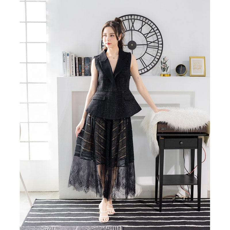 kudapy เซตเสื้อทรงสูทสีชมพู/สีขาว/สีดำ แขนกุด+กระโปรงยาวตาข่าย แต่งผ้าระบาย