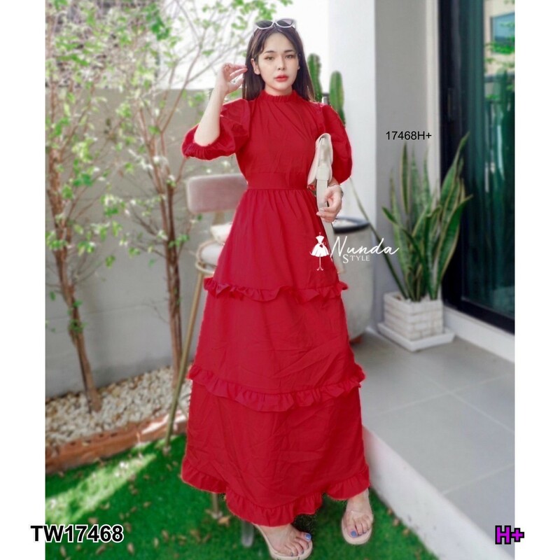 kudapy แม็กซี่เดรสยาว แขนพองผูกคอหลัง มีผูกเอว ผ้าไหมอิตาลี่สีพื้น แต่งระบาย 3 ชั้น ใส่เที่ยว ออกงาน