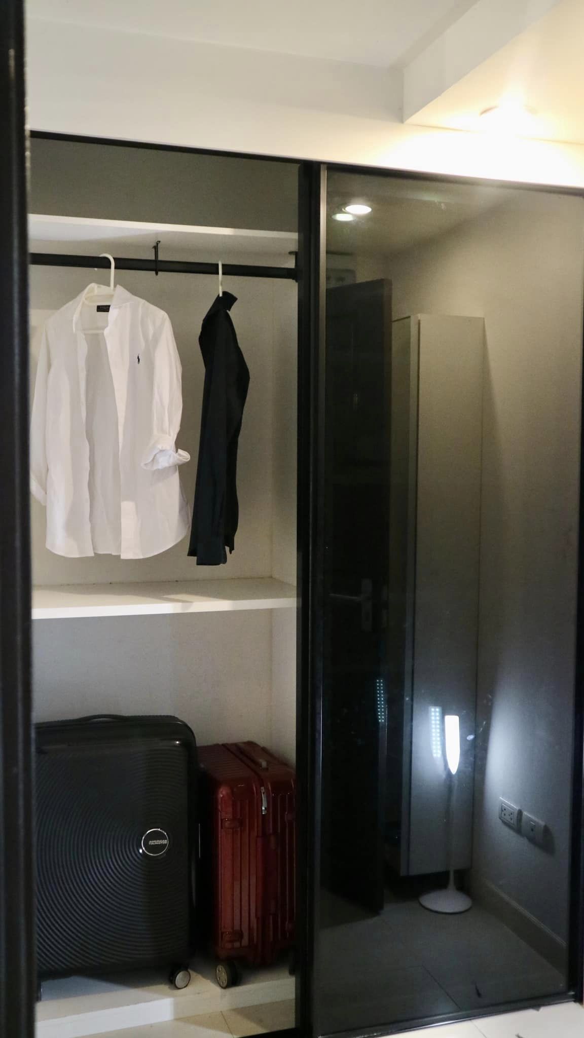 สนใจชมห้องติดต่อได้เลย Line ID: Smile-easy ปล่อยเช่าคอนโด Zenith Place @ Sukhumvit 71/1 (ซีณิธ เพลส แอท สุขุมวิท 71/1) - 1ห้องนอน 1ห้องน้ำ 1ห้องนั่งเล่น - ใกล้ BTS พระโขนง - ขนาดห้อง 40 ตรม. ชั้น 3