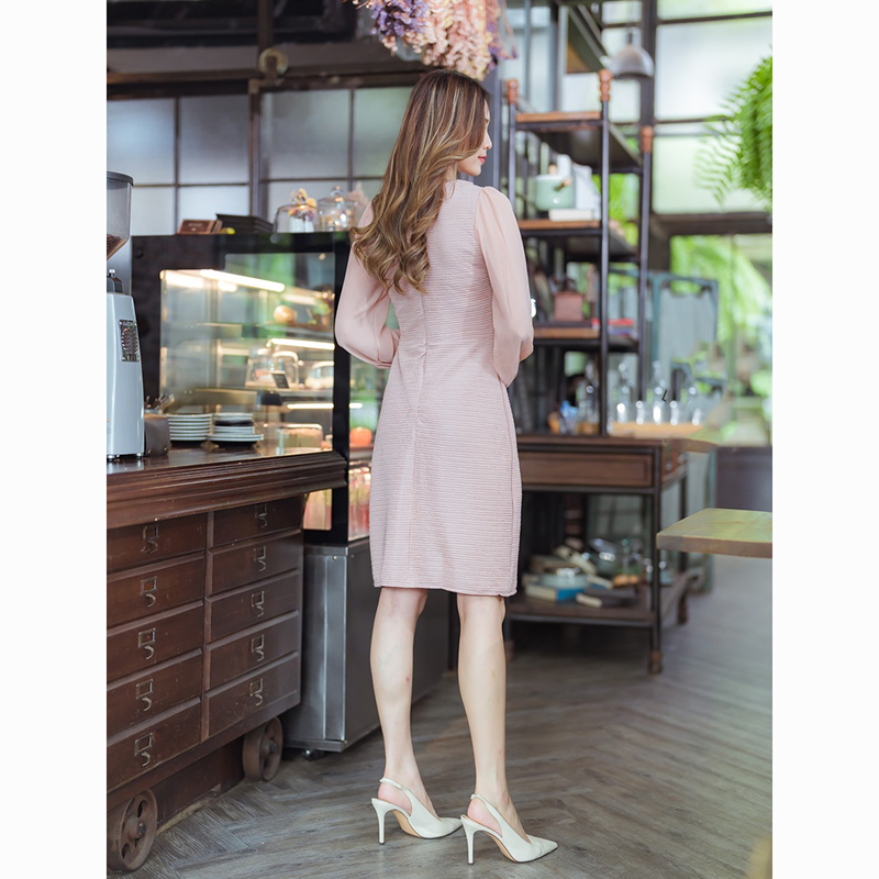 kudapy เดรสสั้นสีขาว/สีดำ/สีชมพู คอปกแขนยาวแต่งกระดุม