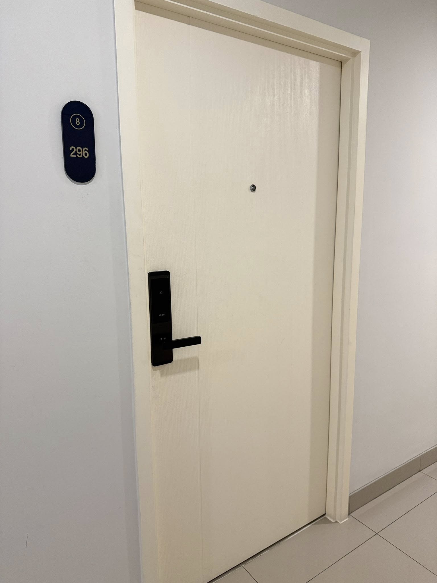 คอนโด Blue Sukhumvit 105 (บลู สุขุมวิท 105) Low Rise โซนพื้นที่ MRT ศรีลาซาล และ BTS แบริ่ง ให้เช่าห้องแบบ 1ห้องนอน 1ห้องน้ำ ขนาดห้อง 28.65 ตรม. ชั้น 5 ตึก B