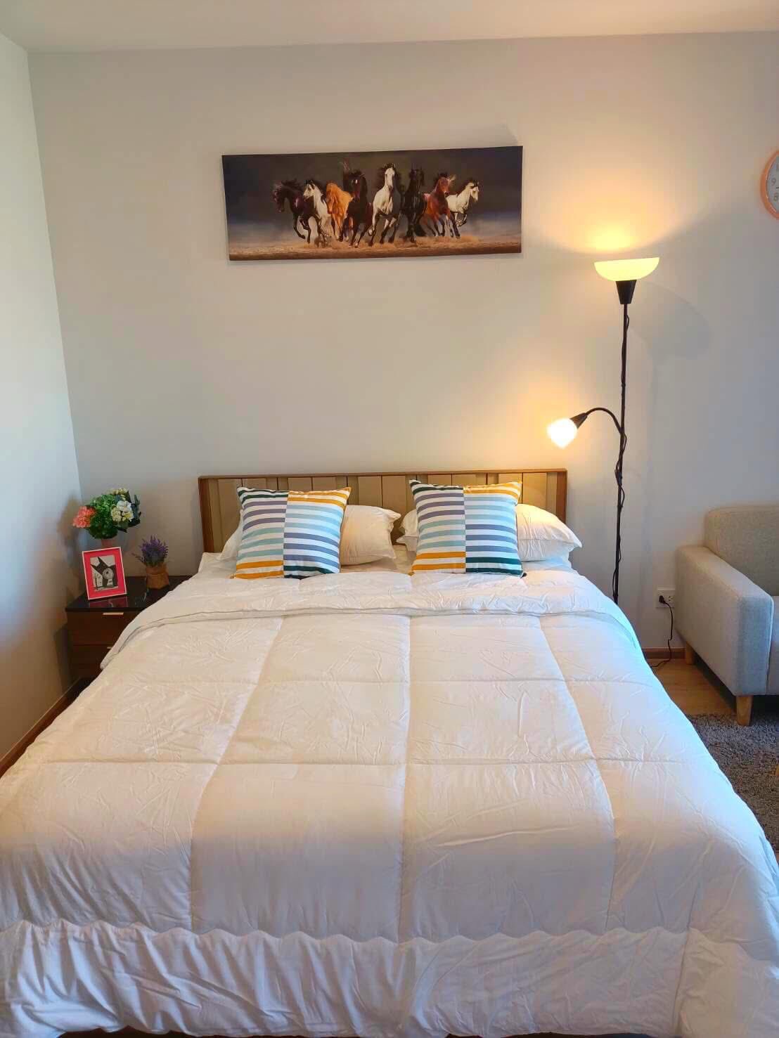 ให้เช่าห้องแบบ Studio 1ห้องน้ำ 1ครัวปิด โซนพื้นที่ ใกล้ MRT ศูนย์การประชุมแห่งชาติสิริกิติ์ คอนโด Life Rama 4 - Asoke (ไลฟ์ พระราม 4 - อโศก) High Rise ขนาดห้อง 27 ตรม. ชั้น 24