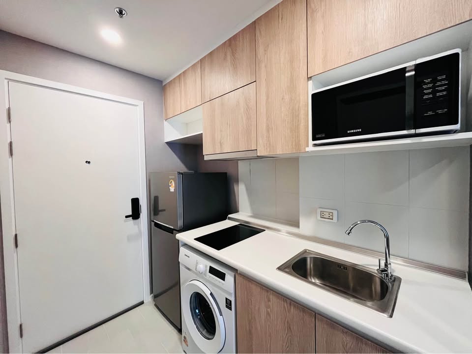 คอนโด Denim Jatujak (เดนิม จตุจักร) High Rise โซนพื้นที่ BTSหมอชิต MRTจตุจักร ให้เช่าห้องแบบ Studio 1ห้องน้ำ 1ครัวปิด ขนาดห้อง 23 ตรม. ชั้น 17 ตึก C