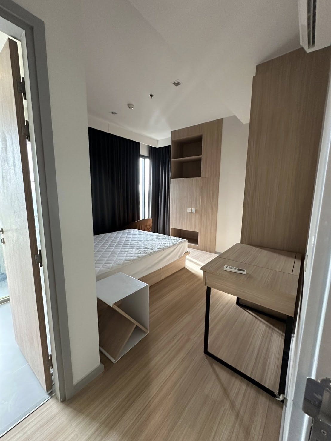 คอนโด M Jatujak (เอ็ม จตุจักร) High Rise โซนพื้นที่ BTS หมอชิต MRT จตุจักร ให้เช่าห้องแบบ 2ห้องนอน 2ห้องน้ำ ขนาดห้อง 56 ตรม. ชั้น 11 ตึก A