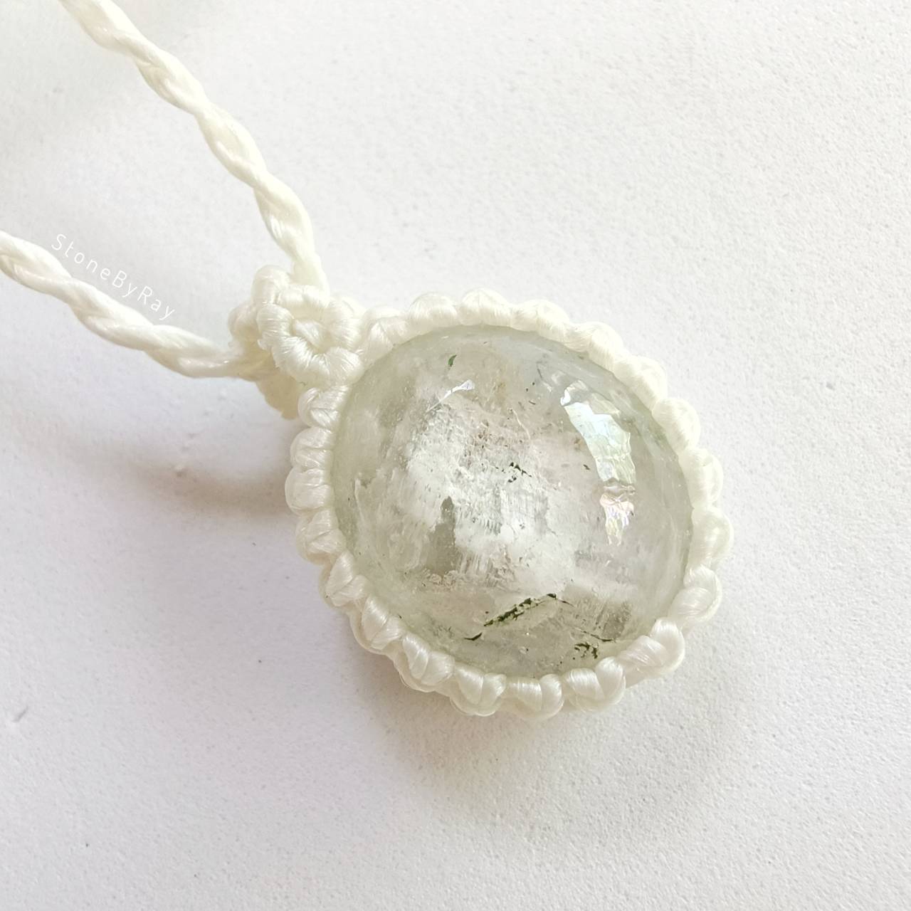 สร้อยคอเชือกถักจี้หินโป่งข่าม Lodolite Quartz