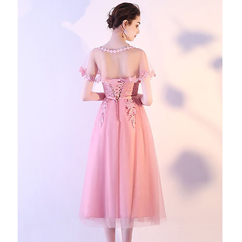 kudapy ชุดเดรสออกงานสีชมพูเข้ม เกาะอก มีผ้าคลุมไหล่เหมือนแบบ ตัวเสื้อเกาะอกผ้าลูกไม้เนื้อดี