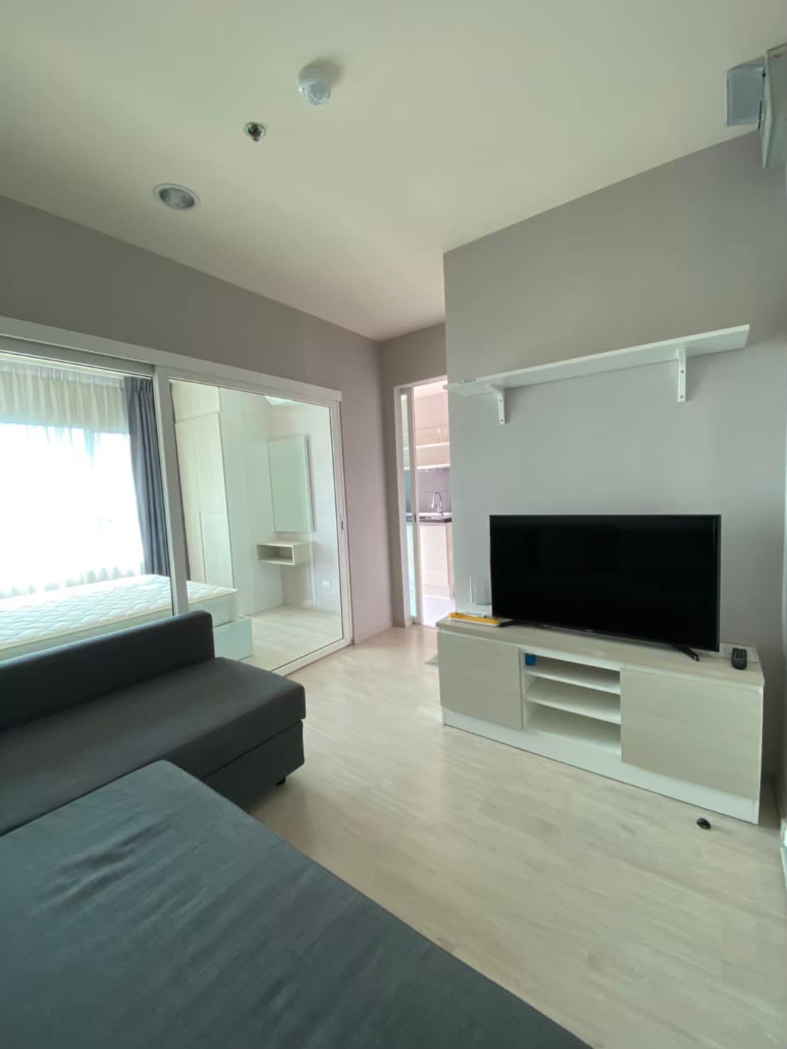 ให้เช่าคอนโด Aspire Ratchada - Wongsawang (แอสปาย รัชดา - วงศ์สว่าง) - ตกแต่งครบห้องแยกเป็นสัดส่วน - การเดินทาง MRTสายสีม่วง วงศ์สว่าง